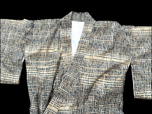 Vintage 1960's Japanese kimono, silk with cotton lining, geometric blue pattern ona cream background. Near mint condition.