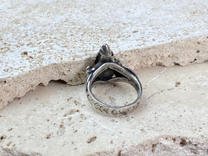 Heavy silver Ganesh ring from Rajasthan, India. Sterling silver or higher, weighing over 13 grams. This is one of the nicest depictions of Lord Ganesha we have ever seen. Really stunning and weighty silver ring. Measurements: Ring face: 2.2 x 1.5 cm Size: 19 mm| Size 9