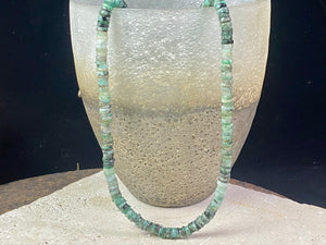 Heshi cut natural emerald necklace features sterling silver findings and a hook clasp.  These colour graduated emeralds are of every imaginable shade of green, ranging from pale to dark, from clear to cloudy. Length 45 cm
