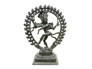Vintage bronze midsize statue of Lord Shiva Nataraj. Gujarat, early to mid 20th century. Measurements: height 34 cm, width 26.5, depth 11.5 cm, weight 3.85 kg