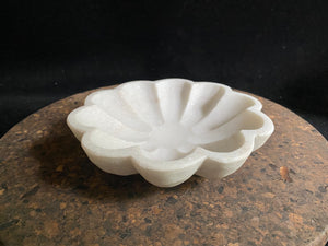 Hand carved, scallop edged bowls, carved from the finest local white marble. Simple, elegant, practical, natural stone. Measurements 15.5 cm diameter, height 3 cm