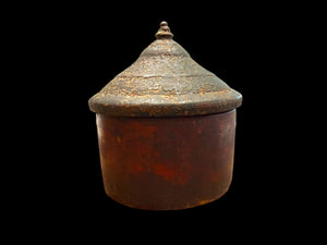 Large red lacquered tikka pot. Early 1900s. A distinctive piece with dark coloured lid. 13 cm diameter, 16 cm tall