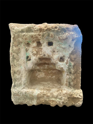 Antique Indian hand carved stone temple wall niche. Pink sandstone and layered lilac blue paint. Rajasthan, India. 19th C. H 23 cm, D 15 cm, W 19 cm
