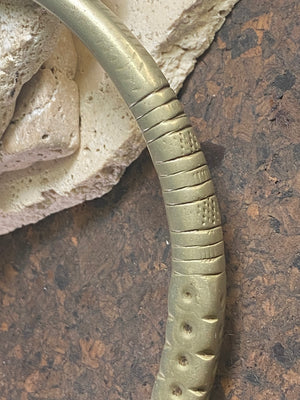 Solid cast & chiselled hansuli torque. rural Gujarat, India. Coin silver. 19th century. Width 16 cm, width at opening 7 cm. Weight 260 g