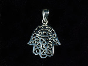 Sterling silver Hamsa pendant with eye. Height 3 cm including bail