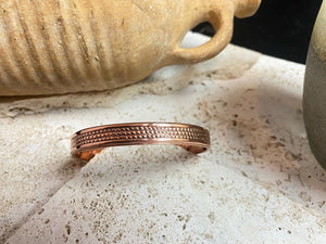 Men's cuff bracelets. in solid copper. Simple, elegant and expensive looking. These high quality, handmade bracelet cuffs come in several beautiful designs