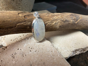 Stunning large rainbow moonstone pendant in sterling silver, 4.2 cm length