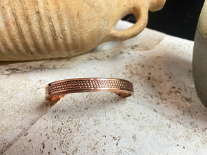 Men's cuff bracelets. in solid copper. Simple, elegant and expensive looking. These high quality, handmade bracelet cuffs come in several beautiful designs