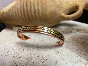 Men's cuff bracelets. in solid copper. Simple, elegant and expensive looking. These high quality, handmade bracelet cuffs come in several beautiful designs