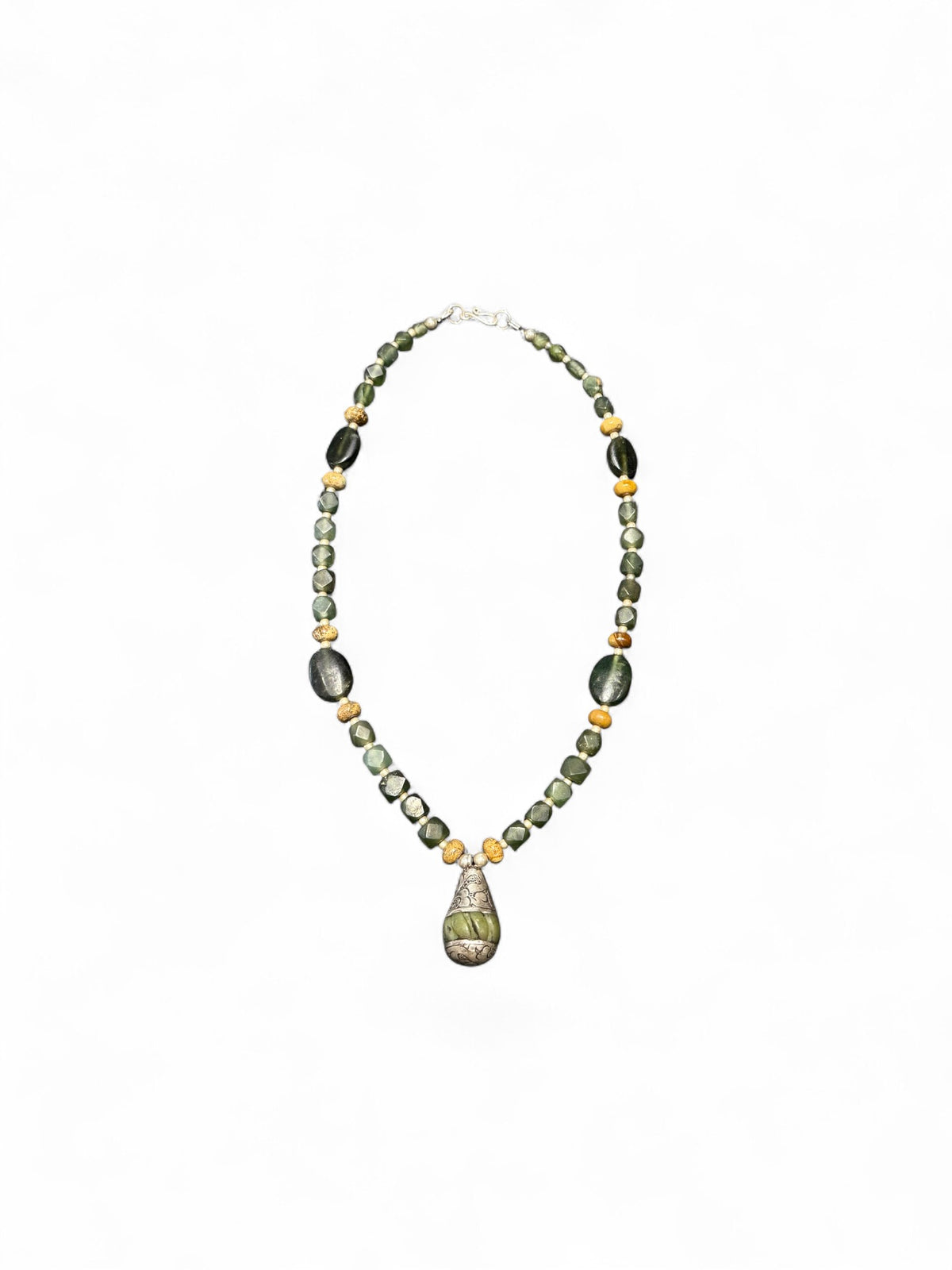 Vintage sea green Afghan serpentine, jasper and silver, with a central Nepali pendant, finished with sterling silver. Measurements: length 51.5 cm