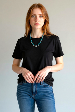 Deep blue apatite beads meet vintage Indian silver. Boulder-cut stones graduated and highlighted with silver accents, sterling silver hook clasp. Length 52 cm