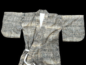 Vintage 1960's Japanese kimono, silk with cotton lining, geometric blue pattern ona cream background. Near mint condition.