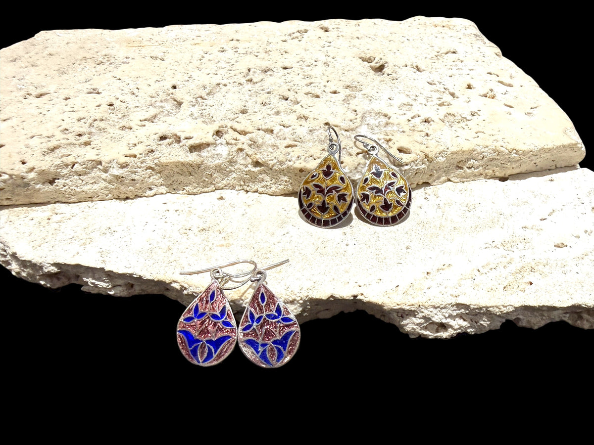 Enamel & sterling silver dangle earrings. Lightweight to wear and very elegant. Length 3.7 cm including hook