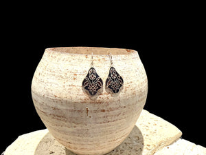 Enamel & sterling silver dangle earrings. Lightweight to wear and very elegant. Length 3.6 cm including hook