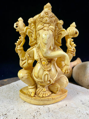 This is an exquisite Ganesh statue cast in cream coloured resin. Our very detailed Ganesh is hand finished to a very high standard. Measurements: height 16 cm, width 10 cm, depth 6 cm