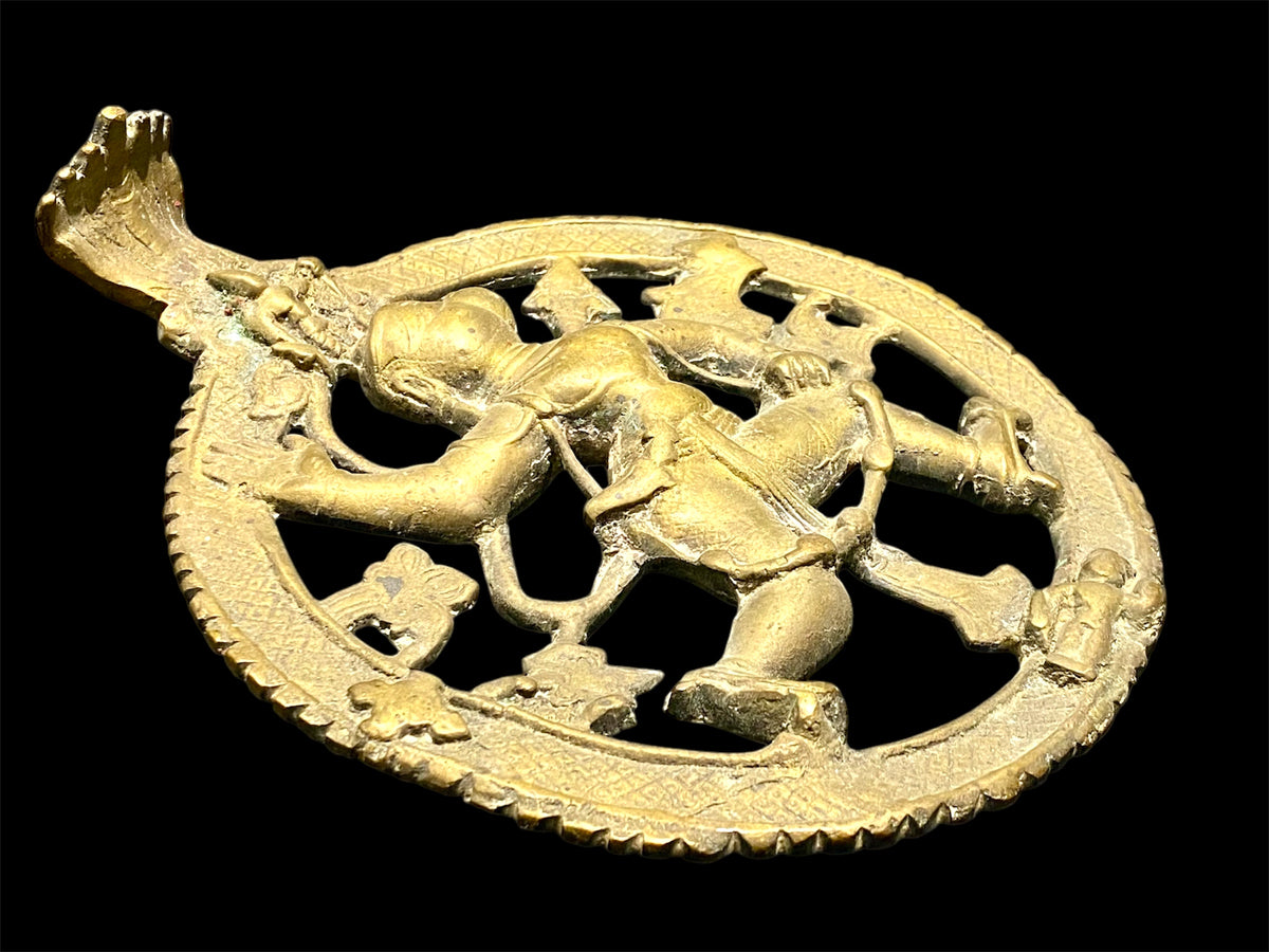 Very large and rare Hanuman pectoral plaque, worn by Hanuman devotees in the south of India. Early 20th century, height 19 cm, width 16.5 cm