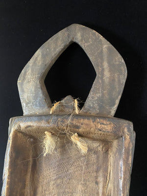 Landai mask. Toma people, Guinea, west Africa. Mid to late 20th Century. Used by the men's Poro society to initiate boys into manhood. Condition: very good. This mask dates to the mid to late 20th century. Measurements: height 83 cm, width 30 cm, depth 12 cm.