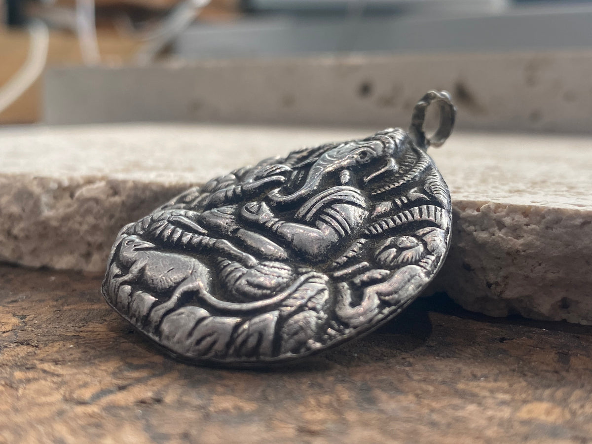 Lightweight non silver pendant or hanging plaque of Ganesh, 5 cm height