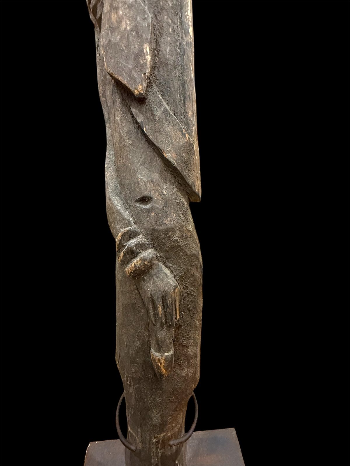 Old and rare large Konso Waaga figure and grave marker. Early 20th century or earlier. From Ethiopia. Height 128 cm, width 13 cm, depth 13 cm