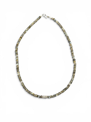 A lovely short necklace of faceted labradorite rondels highlighted with sterling silver and finished with a sterling silver hook clasp, length 46.5 cm