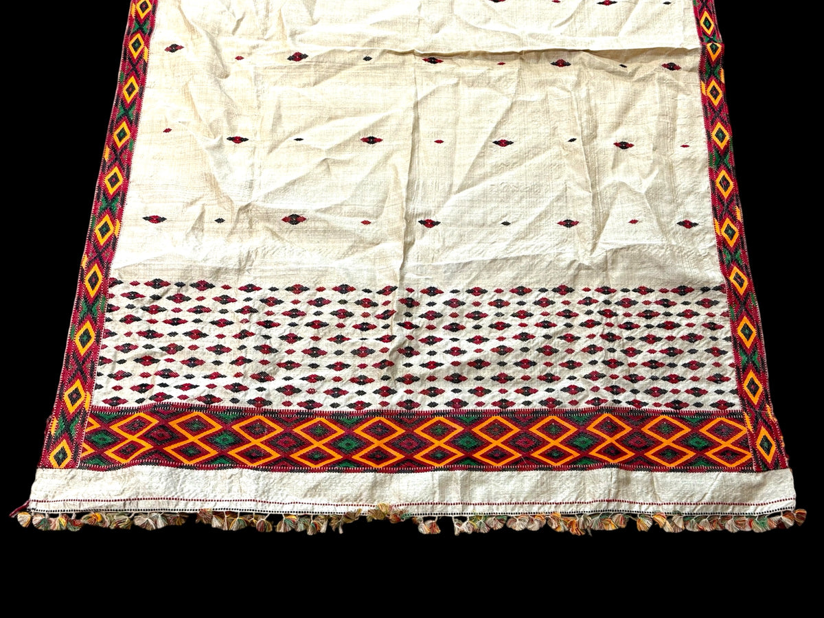 Vintage rare and exceptional hand loomed vintage muga silk shawl, or mekhela. Sualkuchi Village, Assam, northeast India, in 2002. Width 98 cm x length 188 cm

