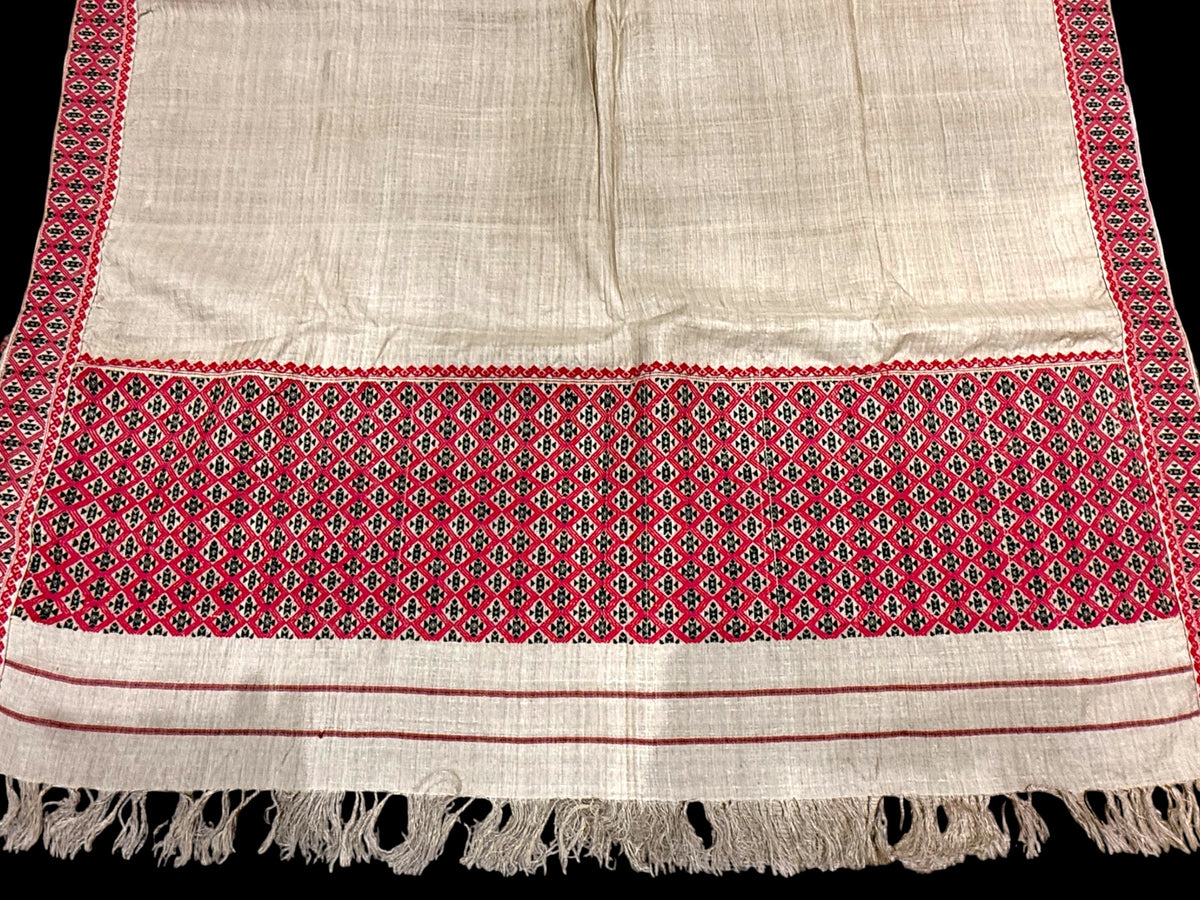 Hand loomed vintage muga silk sari shawl, Purchased from Sualkuchi Village, Assam  in 2002. 00% muga silk with a rich tribal Assamese pattern woven in cotton and silk.