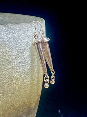 A simple earring featuring a hand cast Indian sterling silver beads with small dangle and silver hooks. &nbsp;Light and easy to wear, and a classic style of earring.

Measurements: 4.5 cm length including hook