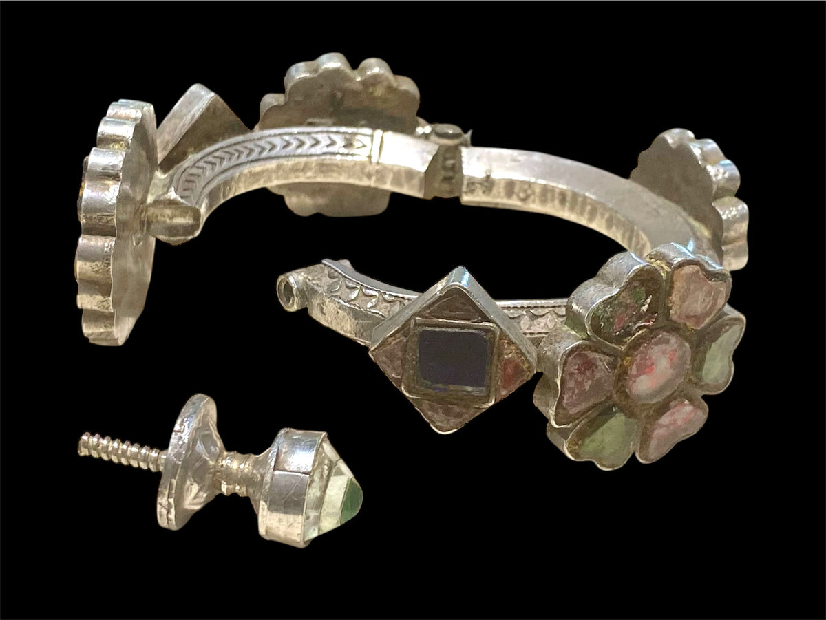 Heavy, solid antique silver and glass bracelet from Pakistan. Early to mid 19th C, high grade silver. Inside circumference 14.5 cm