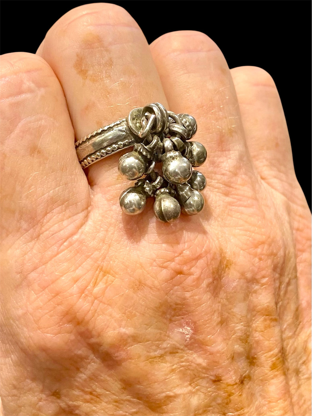 Vintage silver tribal ring, Rabari people India, Sindh region. High grade silver, early to mid 20th century. 18.5 mm inside diameter, US size 8.25, No 19