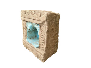 Antique Indian hand carved stone temple wall niche. Pink sandstone and layered turquoise blue paint. Rajasthan, India. 19th C. H 24 cm, D 11 cm, W 22 cm
