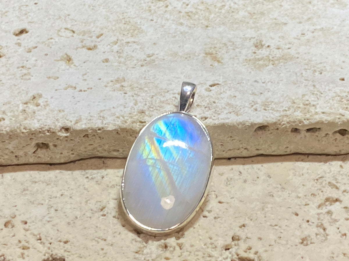 Large rainbow 2025 moonstone pendant