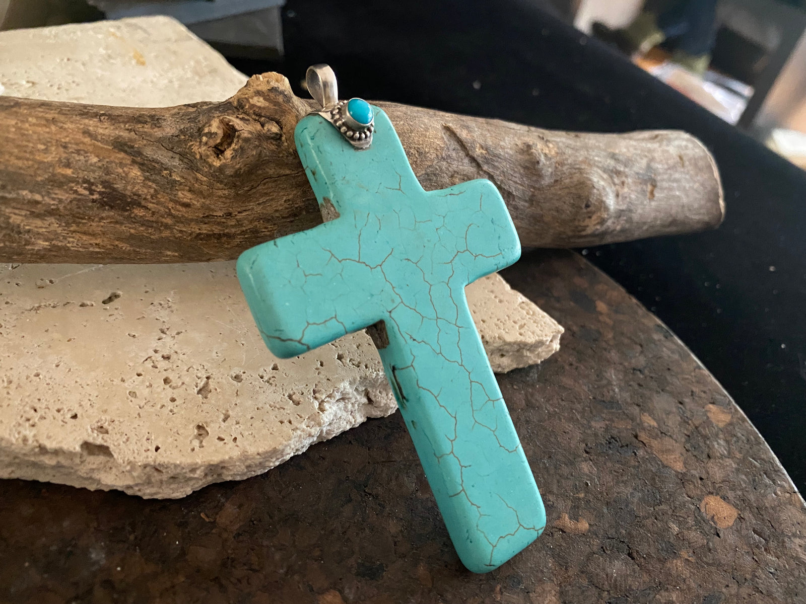 Very large blue stone cross pendant, 19 cm kength, sterling silver mount and vail