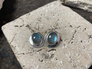 labradorite oval silver earrings