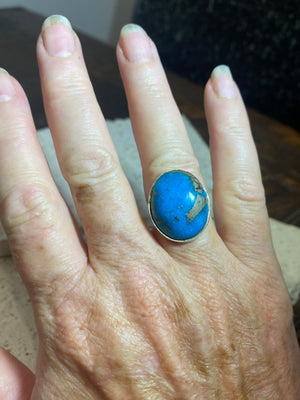 Striking deep blue turquoise & sterling silver ring, size 7.5