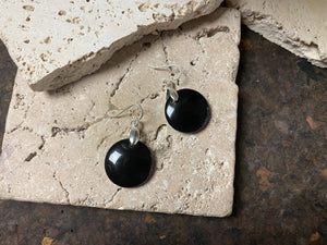 Elegant polished black agate and silver earrings