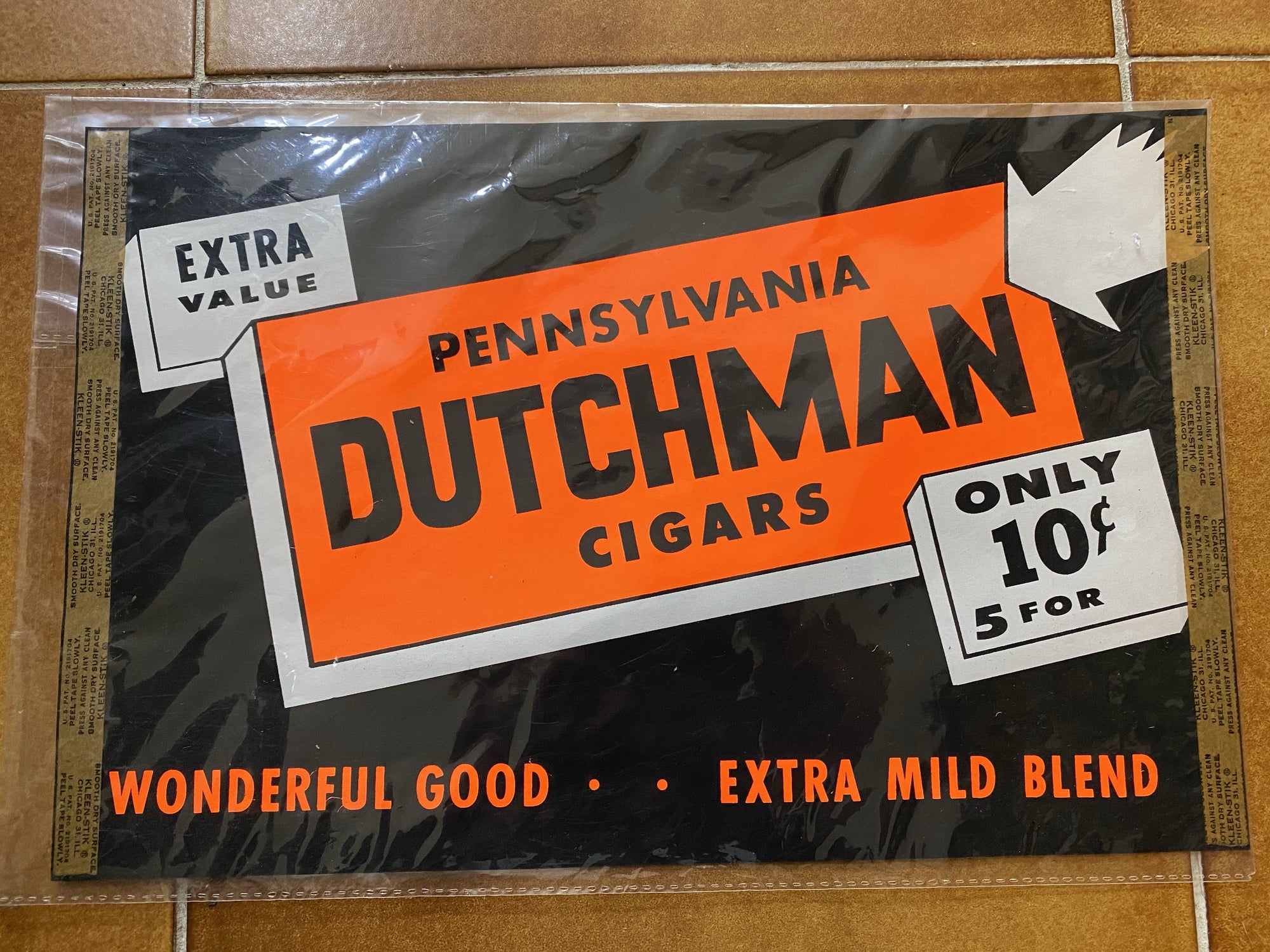 large, beautifully coloured window poster advertises the famous Pennsylvania Dutchman Cigars. In mint condition and never used, this poster dates from the 1950's 