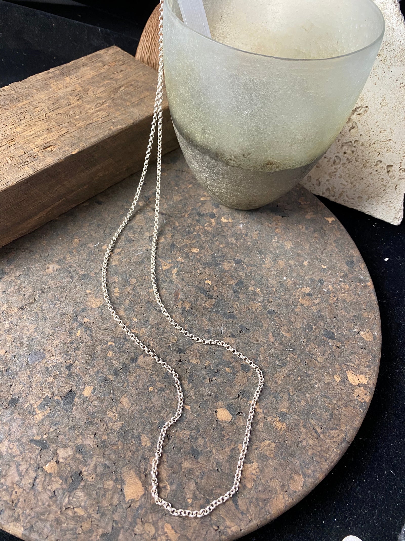 Belcher chain with round links. Sterling silver. Ring clasp