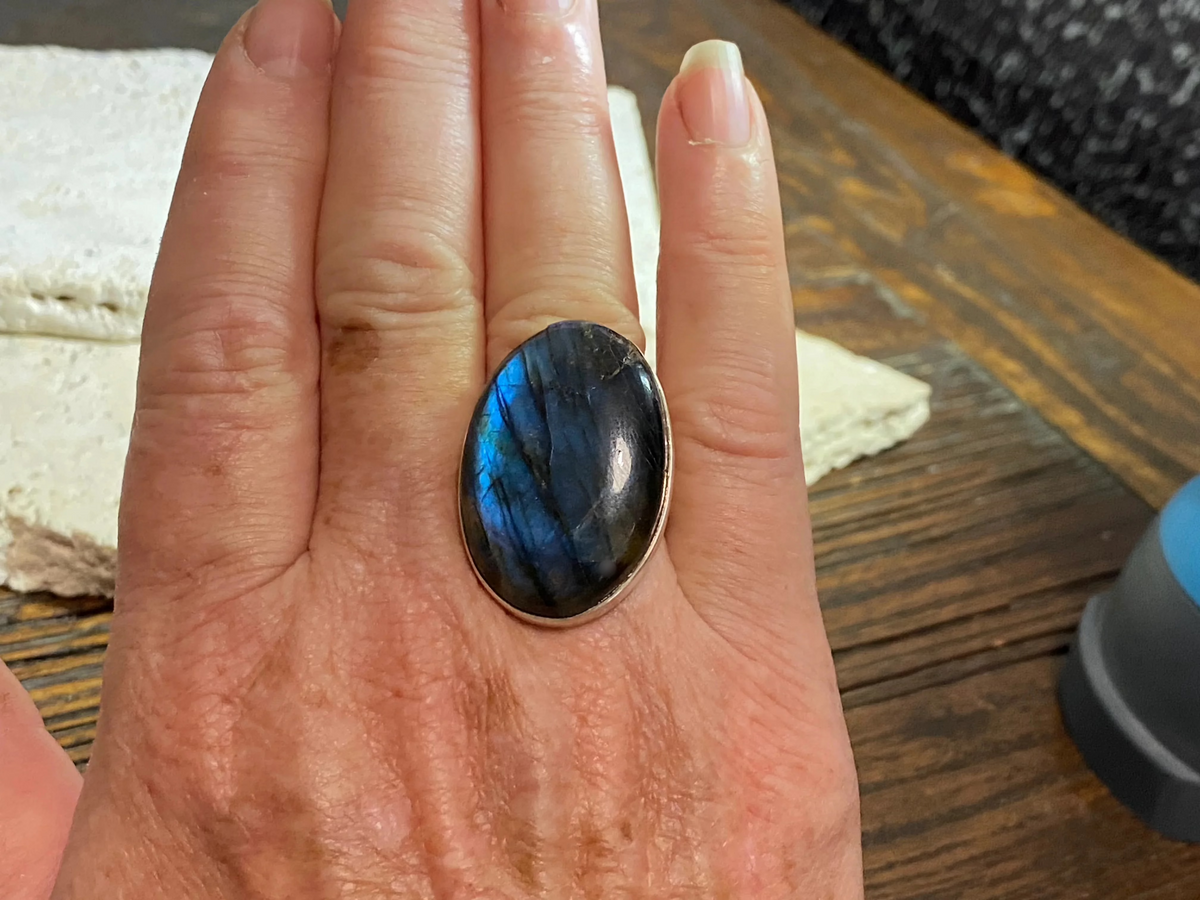 Oval Labradorite Ring