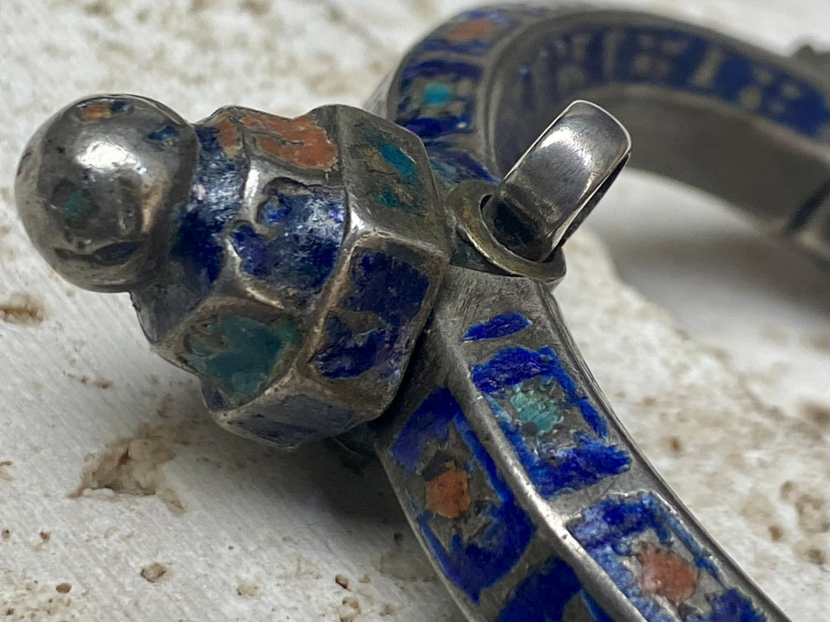 Pair of antique hinged and enameled cuffs, 19th century, Mulan Pakistan, silver