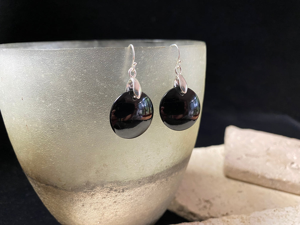 Elegant polished black agate and silver earrings
