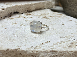 Rainbow moonstone square gemstone ring set in simple sterling silver. Stone 1 x 1 cm