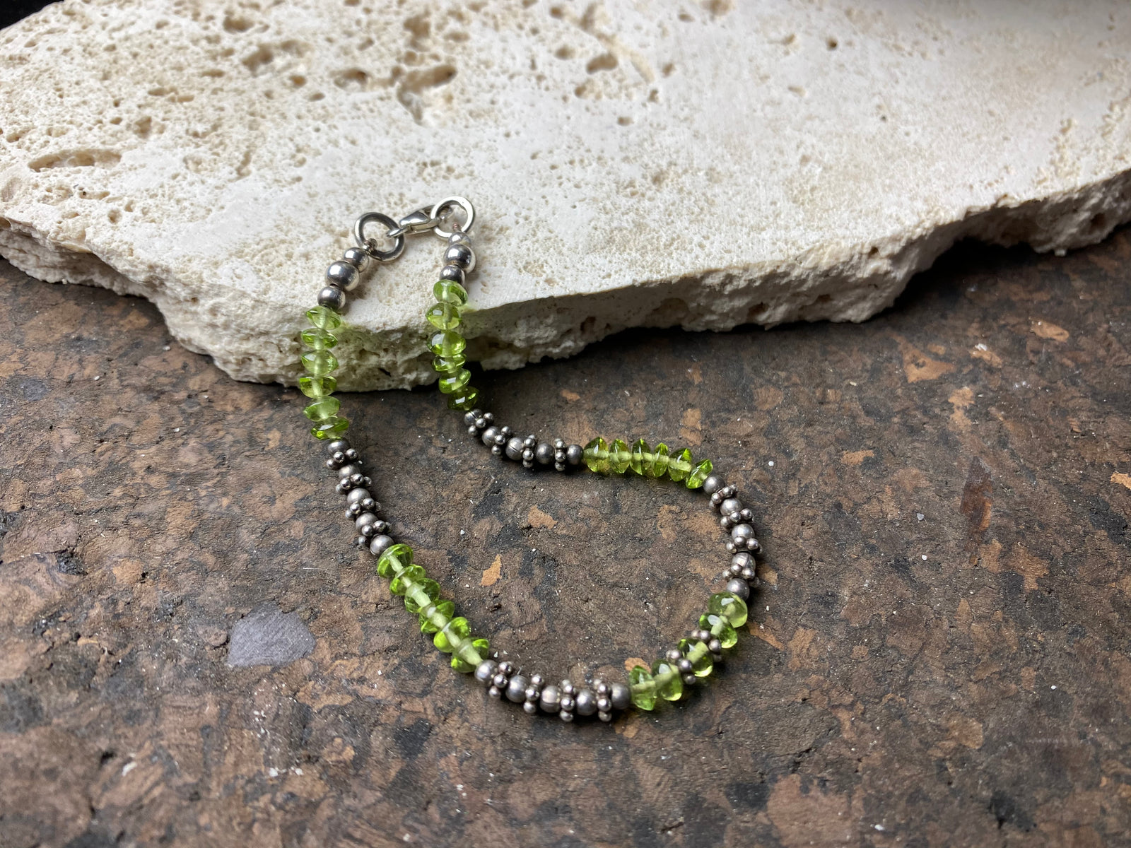 Peridot and silver bead bracelet